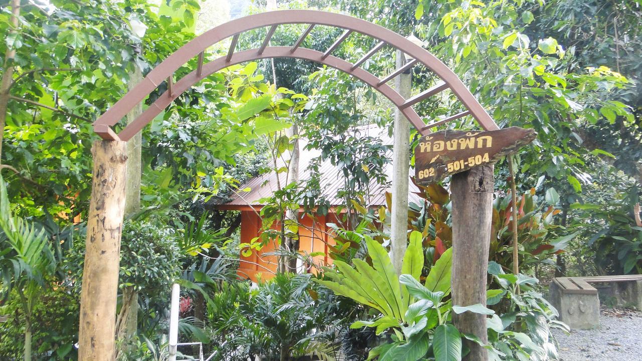 Baansuan Chongkao Resort Nakhon Si Thammarat Exterior photo